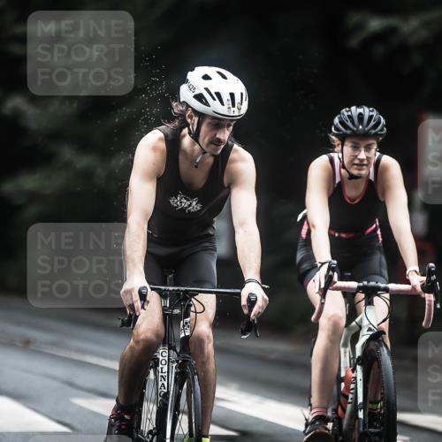 13.09.2026 - Stadtparktriathlon H.Heesch http://msf.ph/oto/10318274 13.09.2026 13:02:11 Radfahren 1204, 1217, 1273, 1373, 1411, 1425 meine-sportfotos.de