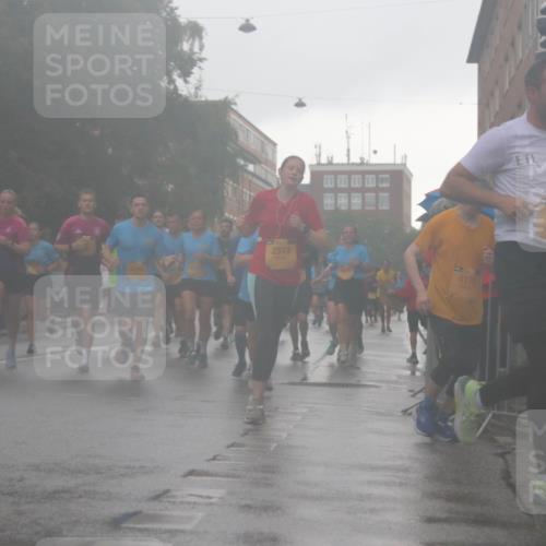 13.09.2026 - Kiel Lauf Markus Tischler http://msf.ph/oto/10318279 13.09.2026 10:49:16 Fleethörn 2519, 4175, 4271 meine-sportfotos.de