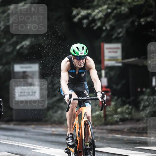 13.09.2026 - Stadtparktriathlon H.Heesch http://msf.ph/oto/10318304 13.09.2026 11:54:10 Radfahren 759, 871, 882, 926 meine-sportfotos.de
