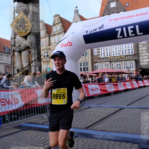 13.09.2026 - 21. swb-Marathon Bremen Tim E. http://msf.ph/oto/10318309 13.09.2026 10:57:50 Ziel 10177, 10226, 10300, 10394, 10517, 10518, 11106, 11245, 11365, 11480, 11498, 11609, 11734, 11965, 11966, 12037, 12111, 12222, 12264, 12372 meine-sportfotos.de