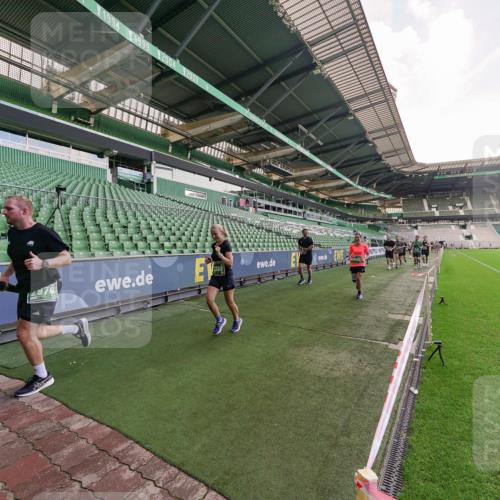 13.09.2026 - 21. swb-Marathon Bremen Michael Burmester http://msf.ph/oto/10318338 13.09.2026 13:16:23 Laufen im Stadion 134, 143, 153, 231, 263, 266, 267, 271, 449, 598, 612, 653, 990, 1047, 1057, 1185, 1312, 1465, 1539, 1813, 1825, 1874, 1987, 2013, 2218, 2235, 2259, 2351, 2359, 2363, 2381, 2385, 2386, 2466, 2468, 2484, 2550, 2562, 2579, 2586, 2664, 2667, 2678, 2698, 2760, 2778, 2783, 2797, 2799, 2821, 2846, 2859, 2874, 2958, 2974, 2996, 3001, 3075, 3133, 3157, 3165, 3185, 3213, 3237, 3265, 3331, 3355, 3366, 3382, 3387, 3479, 3486, 3501, 3506, 3512, 3670, 3829 meine-sportfotos.de