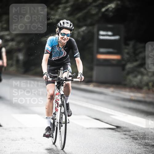 13.09.2026 - Stadtparktriathlon H.Heesch http://msf.ph/oto/10318346 13.09.2026 11:54:21 Radfahren 789, 824, 885, 933 meine-sportfotos.de