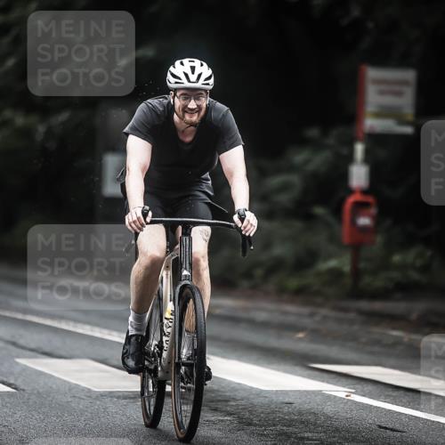 13.09.2026 - Stadtparktriathlon H.Heesch http://msf.ph/oto/10318352 13.09.2026 13:02:15 Radfahren 1204, 1262, 1273, 1356, 1373, 1395, 1396, 1425 meine-sportfotos.de