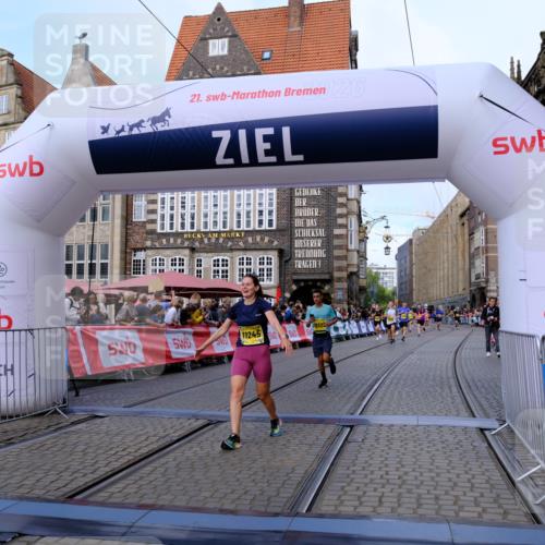 13.09.2026 - 21. swb-Marathon Bremen Tim E. http://msf.ph/oto/10318362 13.09.2026 10:57:53 Ziel 10177, 10300, 10394, 10460, 11106, 11245, 11365, 11480, 11498, 11532, 11568, 11734, 11965, 11966, 12037, 12111, 12222, 12264, 12372 meine-sportfotos.de