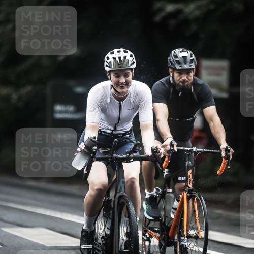 13.09.2026 - Stadtparktriathlon H.Heesch http://msf.ph/oto/10318386 13.09.2026 13:02:19 Radfahren 1195, 1204, 1262, 1347, 1356, 1364, 1380, 1395, 1396 meine-sportfotos.de