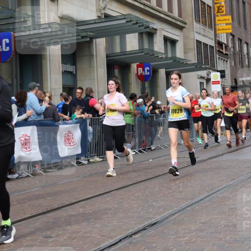 13.09.2026 - 21. swb-Marathon Bremen Strokosch-Dieckow http://msf.ph/oto/10318407 13.09.2026 10:57:58 Ziel 10249, 10494, 10530, 10543, 10604, 10673, 10750, 10798, 10826, 10828, 10903, 10914, 10931, 10932, 11004, 11120, 11131, 11152, 11202, 11295, 11388, 11403, 11420, 11455, 11686, 11750, 11752, 11884, 11906, 11952, 11953, 12017, 12092, 12386, 12387, 12441, 12482, 12518, 10078, 10460, 10559, 10565, 10707, 10728, 11136, 11153, 11332, 11532, 11568, 11824, 11856, 11863, 12222, 12228, 12231, 12264, 12427, 12551 meine-sportfotos.de