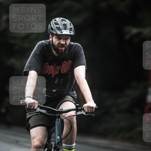 13.09.2026 - Stadtparktriathlon H.Heesch http://msf.ph/oto/10318457 13.09.2026 13:02:25 Radfahren 1195, 1347, 1356, 1363, 1364, 1380, 1395, 1396 meine-sportfotos.de