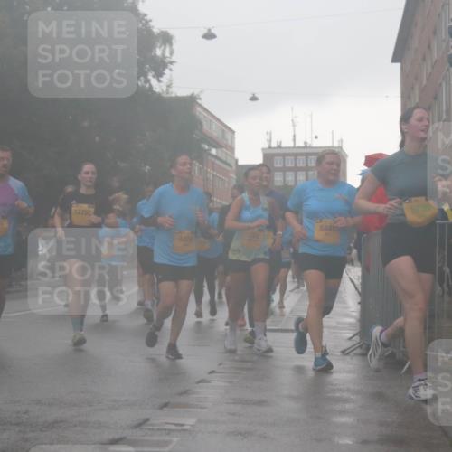 13.09.2026 - Kiel Lauf Markus Tischler http://msf.ph/oto/10318458 13.09.2026 10:49:27 Fleethörn 3029, 12755, 4476, 5735, 5441 meine-sportfotos.de