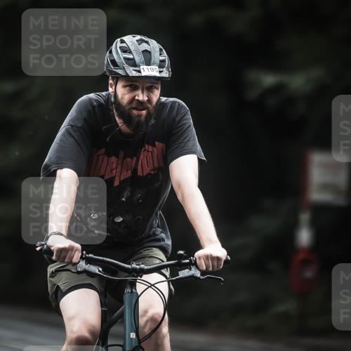 13.09.2026 - Stadtparktriathlon H.Heesch http://msf.ph/oto/10318465 13.09.2026 13:02:25 Radfahren 1195, 1347, 1356, 1363, 1364, 1380, 1395, 1396 meine-sportfotos.de