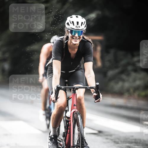 13.09.2026 - Stadtparktriathlon H.Heesch http://msf.ph/oto/10318467 13.09.2026 11:54:25 Radfahren 749, 789, 824, 885, 933 meine-sportfotos.de