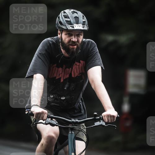 13.09.2026 - Stadtparktriathlon H.Heesch http://msf.ph/oto/10318475 13.09.2026 13:02:25 Radfahren 1195, 1347, 1356, 1363, 1364, 1380, 1395, 1396 meine-sportfotos.de