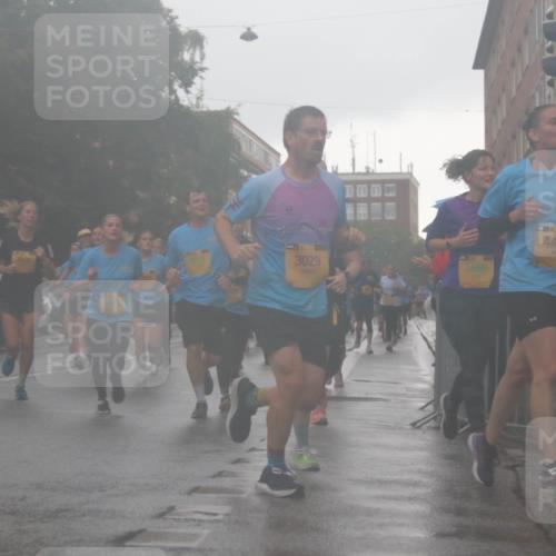 13.09.2026 - Kiel Lauf Markus Tischler http://msf.ph/oto/10318483 13.09.2026 10:49:28 Fleethörn 3029, 5866, 4476 meine-sportfotos.de