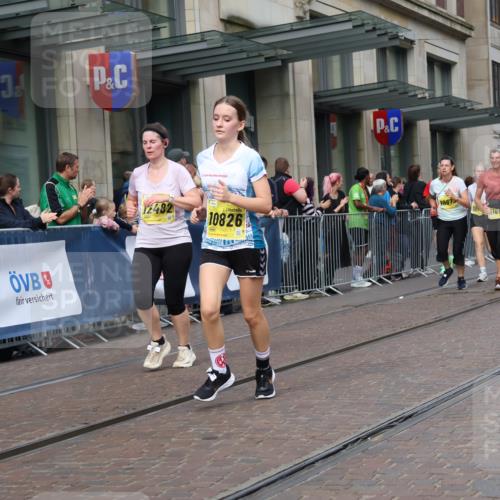 13.09.2026 - 21. swb-Marathon Bremen Strokosch-Dieckow http://msf.ph/oto/10318495 13.09.2026 10:57:59 Ziel 10249, 10494, 10530, 10543, 10604, 10673, 10750, 10798, 10826, 10828, 10903, 10914, 10931, 10932, 11004, 11120, 11131, 11152, 11202, 11295, 11388, 11403, 11420, 11455, 11686, 11750, 11752, 11884, 11906, 11952, 11953, 12017, 12092, 12386, 12387, 12441, 12482, 12518, 10078, 10460, 10543, 10559, 10565, 10707, 10728, 10826, 11136, 11153, 11332, 11532, 11568, 11824, 11856, 11863, 12222, 12228, 12231, 12264, 12427, 12551 meine-sportfotos.de