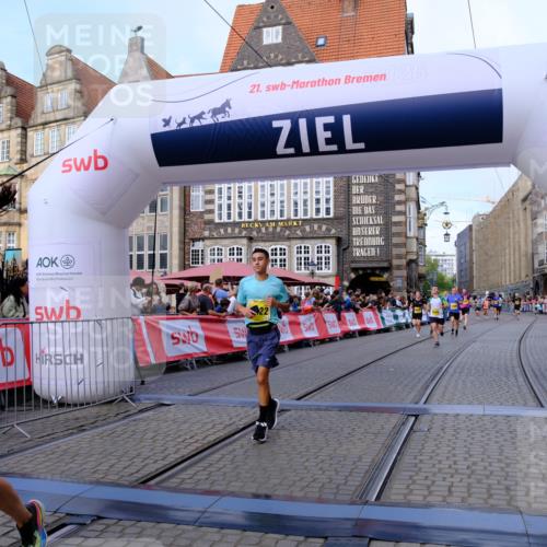 13.09.2026 - 21. swb-Marathon Bremen Tim E. http://msf.ph/oto/10318533 13.09.2026 10:57:55 Ziel 10177, 10394, 10460, 11106, 11153, 11245, 11365, 11480, 11532, 11568, 11734, 11965, 11966, 12037, 12111, 12222, 12228, 12264, 12372 meine-sportfotos.de