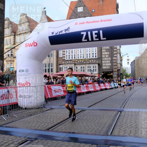 13.09.2026 - 21. swb-Marathon Bremen Tim E. http://msf.ph/oto/10318564 13.09.2026 10:57:55 Ziel 10177, 10394, 10460, 11106, 11153, 11245, 11365, 11480, 11532, 11568, 11734, 11965, 11966, 12037, 12111, 12222, 12228, 12264, 12372 meine-sportfotos.de