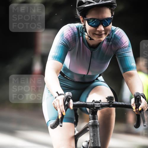 13.09.2026 - Stadtparktriathlon H.Heesch http://msf.ph/oto/10318606 13.09.2026 11:54:32 Radfahren 749, 840, 863, 946 meine-sportfotos.de