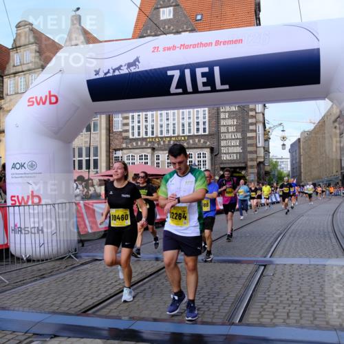13.09.2026 - 21. swb-Marathon Bremen Tim E. http://msf.ph/oto/10318682 13.09.2026 10:58:00 Ziel 10460, 10707, 10728, 11106, 11153, 11245, 11532, 11568, 11856, 11965, 11966, 12222, 12228, 12231, 12264, 12427, 12555 meine-sportfotos.de