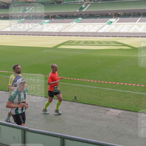 13.09.2026 - 21. swb-Marathon Bremen Michael Burmester http://msf.ph/oto/10318719 13.09.2026 12:53:53 Laufen im Stadion 102, 145, 161, 189, 313, 376, 385, 461, 472, 481, 541, 560, 615, 616, 666, 675, 696, 740, 755, 792, 816, 827, 982, 985, 987, 1033, 1053, 1056, 1076, 1207, 1252, 1297, 1419, 1433, 1445, 1468, 1528, 1542, 1551, 1631, 1646, 1658, 1664, 1704, 1707, 1814, 2007, 2043, 2055, 2203, 2280, 2350, 2362, 2401, 2422, 2454, 2480, 2499, 2623, 2701, 2801, 2820, 2824, 2858, 2870, 2882, 2913, 2962, 2971, 2997, 3012, 3054, 3149, 3206, 3236, 3357, 3362, 3413, 4605 meine-sportfotos.de