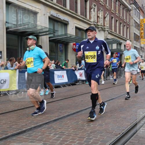 13.09.2026 - 21. swb-Marathon Bremen Strokosch-Dieckow http://msf.ph/oto/10318738 13.09.2026 10:58:08 Ziel 10249, 10530, 10750, 10798, 10878, 10879, 11004, 11120, 11131, 11152, 11189, 11202, 11384, 11388, 11403, 11420, 11455, 11686, 11750, 11906, 11952, 11953, 11955, 12017, 12092, 12180, 12237, 12320, 12386, 12387, 12499, 12505, 12518, 10078, 10494, 10543, 10559, 10565, 10604, 10673, 10707, 10728, 10826, 10828, 10903, 10914, 10931, 10932, 11136, 11295, 11332, 11752, 11824, 11856, 11863, 11884, 12231, 12427, 12441, 12482, 12551 meine-sportfotos.de
