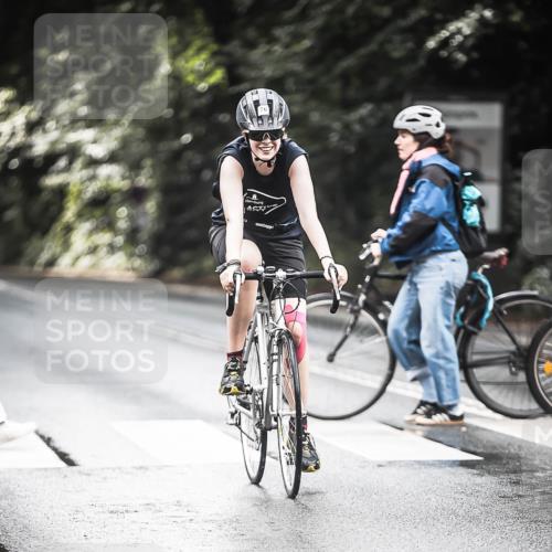 13.09.2026 - Stadtparktriathlon H.Heesch http://msf.ph/oto/10318757 13.09.2026 11:54:41 Radfahren 724, 763, 840, 863, 946 meine-sportfotos.de