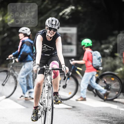 13.09.2026 - Stadtparktriathlon H.Heesch http://msf.ph/oto/10318787 13.09.2026 11:54:41 Radfahren 724, 763, 840, 863, 946 meine-sportfotos.de