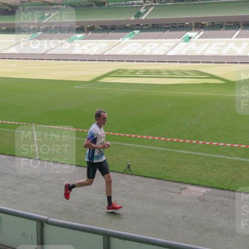13.09.2026 - 21. swb-Marathon Bremen Michael Burmester http://msf.ph/oto/10318848 13.09.2026 12:54:00 Laufen im Stadion 102, 145, 161, 189, 201, 313, 376, 385, 461, 472, 481, 541, 560, 615, 616, 666, 675, 696, 740, 755, 816, 827, 982, 985, 987, 1053, 1056, 1076, 1207, 1252, 1297, 1419, 1433, 1445, 1468, 1528, 1542, 1551, 1631, 1646, 1658, 1664, 1704, 1707, 1814, 2007, 2043, 2055, 2203, 2280, 2350, 2362, 2390, 2401, 2422, 2454, 2499, 2623, 2701, 2733, 2801, 2820, 2824, 2858, 2870, 2882, 2913, 2962, 2971, 2997, 3012, 3054, 3206, 3236, 3241, 3356, 3357, 3362, 3413, 4605 meine-sportfotos.de