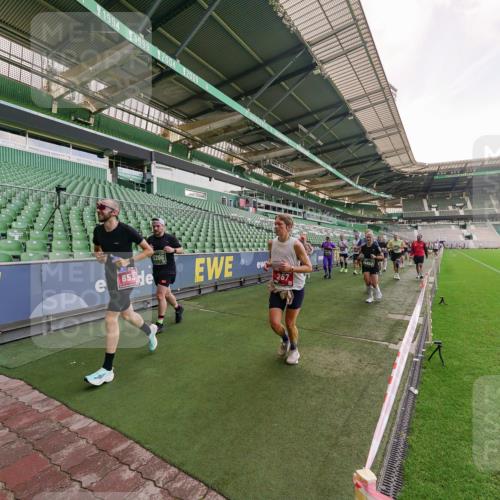13.09.2026 - 21. swb-Marathon Bremen Michael Burmester http://msf.ph/oto/10318882 13.09.2026 13:17:19 Laufen im Stadion 134, 153, 231, 267, 271, 311, 404, 449, 588, 612, 653, 732, 837, 990, 1057, 1185, 1312, 1424, 1425, 1465, 1539, 1790, 1813, 1825, 1844, 1987, 2056, 2067, 2096, 2259, 2351, 2357, 2358, 2363, 2381, 2389, 2419, 2532, 2550, 2562, 2579, 2586, 2601, 2647, 2655, 2664, 2678, 2698, 2778, 2797, 2799, 2821, 2846, 2880, 2893, 2974, 2984, 2996, 3001, 3104, 3133, 3146, 3180, 3195, 3210, 3213, 3237, 3314, 3331, 3337, 3366, 3387, 3421, 3431, 3479, 3501, 3506, 3512, 3537, 3548, 3633, 3654 meine-sportfotos.de