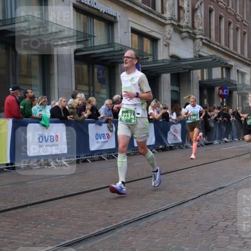 13.09.2026 - 21. swb-Marathon Bremen Strokosch-Dieckow http://msf.ph/oto/10318908 13.09.2026 13:17:19 Ziel 560, 771, 1297, 2008, 2125, 2234, 2812, 3051, 3760, 4171, 4374, 4498, 4499, 4620, 5041, 5550, 5817, 6803, 7901, 8100, 8250, 8253, 8446, 8532, 8714, 9075, 9400, 9505, 13107, 842, 2052, 3148, 3246, 4156, 4805, 6095, 6624, 6704, 6734, 6759, 6953, 7284, 8111, 8418, 8858 meine-sportfotos.de