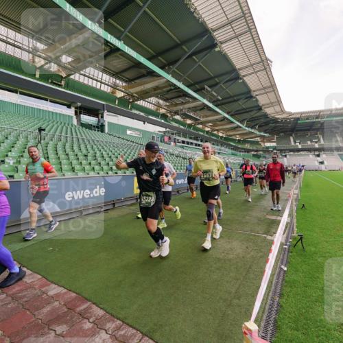 13.09.2026 - 21. swb-Marathon Bremen Michael Burmester http://msf.ph/oto/10318918 13.09.2026 13:17:22 Laufen im Stadion 134, 153, 231, 267, 271, 311, 404, 449, 588, 612, 732, 753, 837, 990, 1057, 1185, 1312, 1424, 1425, 1465, 1539, 1790, 1813, 1825, 1844, 1868, 1987, 2056, 2067, 2096, 2259, 2351, 2357, 2358, 2363, 2381, 2389, 2419, 2532, 2550, 2562, 2579, 2586, 2601, 2647, 2655, 2664, 2678, 2698, 2778, 2797, 2799, 2821, 2846, 2880, 2893, 2974, 2984, 2996, 3104, 3133, 3146, 3180, 3195, 3210, 3213, 3314, 3331, 3337, 3366, 3387, 3421, 3431, 3476, 3479, 3501, 3506, 3537, 3548, 3633, 3654 meine-sportfotos.de