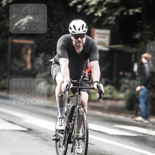 13.09.2026 - Stadtparktriathlon H.Heesch http://msf.ph/oto/10318932 13.09.2026 11:54:51 Radfahren 731, 859, 860, 869, 935 meine-sportfotos.de