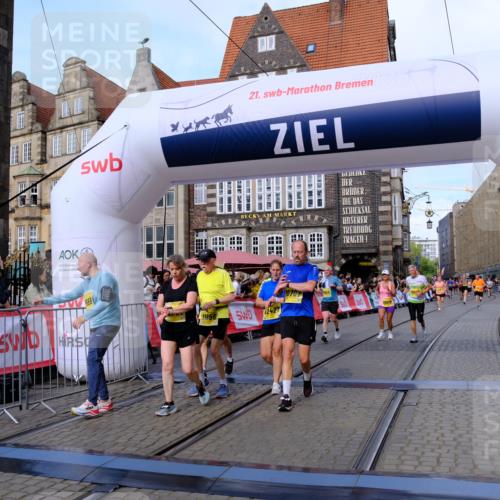 13.09.2026 - 21. swb-Marathon Bremen Tim E. http://msf.ph/oto/10318971 13.09.2026 10:58:07 Ziel 10078, 10460, 10559, 10565, 10707, 10728, 11136, 11153, 11332, 11532, 11568, 11824, 11856, 11863, 12222, 12228, 12231, 12264, 12427, 12551, 12555 meine-sportfotos.de
