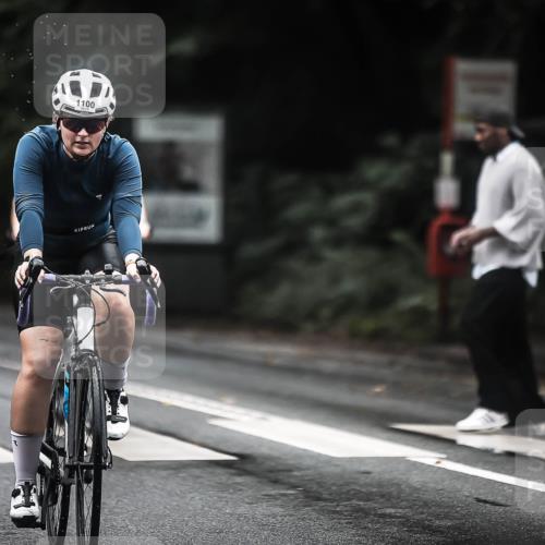 13.09.2026 - Stadtparktriathlon H.Heesch http://msf.ph/oto/10318974 13.09.2026 13:03:08 Radfahren 1100, 1234, 1251, 1257 meine-sportfotos.de