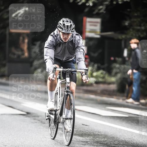 13.09.2026 - Stadtparktriathlon H.Heesch http://msf.ph/oto/10318993 13.09.2026 11:54:55 Radfahren 731, 733, 754, 859, 860, 869, 891, 935 meine-sportfotos.de