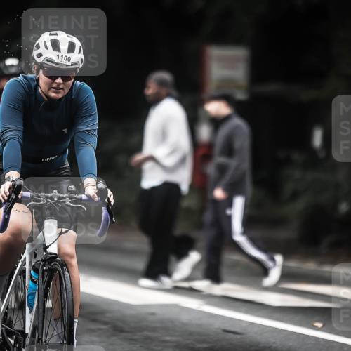 13.09.2026 - Stadtparktriathlon H.Heesch http://msf.ph/oto/10318995 13.09.2026 13:03:08 Radfahren 1100, 1234, 1251, 1257 meine-sportfotos.de