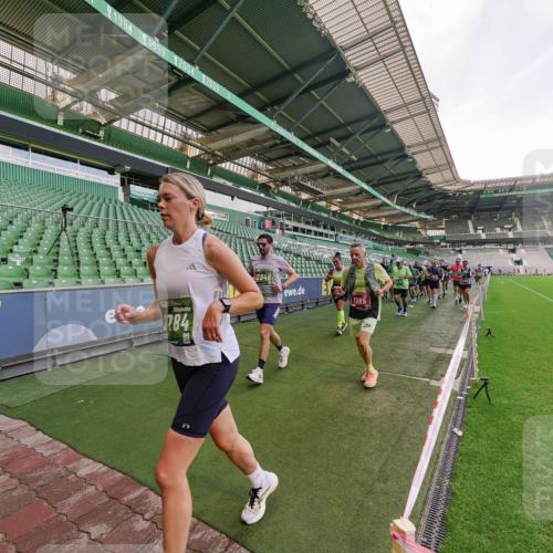 13.09.2026 - 21. swb-Marathon Bremen Michael Burmester http://msf.ph/oto/10318999 13.09.2026 13:17:31 Laufen im Stadion 134, 153, 231, 267, 271, 311, 404, 449, 588, 732, 753, 837, 990, 1057, 1185, 1312, 1424, 1425, 1465, 1539, 1790, 1813, 1825, 1844, 1868, 1987, 2056, 2067, 2096, 2123, 2259, 2351, 2357, 2358, 2363, 2381, 2389, 2419, 2532, 2550, 2562, 2579, 2586, 2601, 2647, 2655, 2664, 2698, 2778, 2797, 2799, 2821, 2846, 2849, 2880, 2893, 2974, 2984, 2996, 3104, 3133, 3146, 3180, 3195, 3210, 3213, 3314, 3337, 3366, 3387, 3421, 3431, 3476, 3479, 3501, 3506, 3537, 3548, 3633, 3654, 3740 meine-sportfotos.de