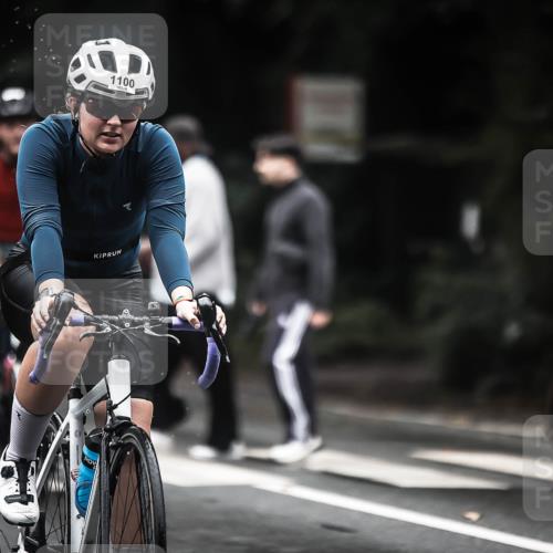 13.09.2026 - Stadtparktriathlon H.Heesch http://msf.ph/oto/10319007 13.09.2026 13:03:08 Radfahren 1100, 1234, 1251, 1257 meine-sportfotos.de