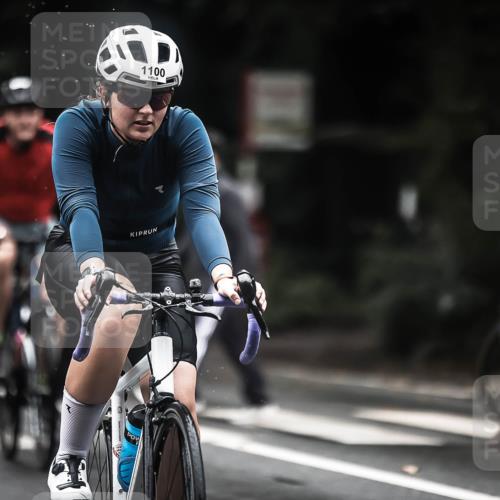 13.09.2026 - Stadtparktriathlon H.Heesch http://msf.ph/oto/10319010 13.09.2026 13:03:09 Radfahren 1100, 1234, 1251, 1257 meine-sportfotos.de