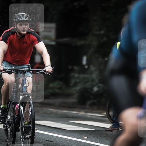 13.09.2026 - Stadtparktriathlon H.Heesch http://msf.ph/oto/10319015 13.09.2026 13:03:09 Radfahren 1100, 1234, 1251, 1257 meine-sportfotos.de
