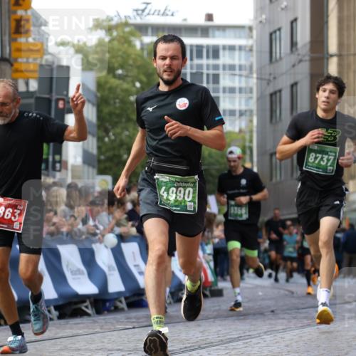 13.09.2026 - 21. swb-Marathon Bremen Strokosch-Dieckow http://msf.ph/oto/10319102 13.09.2026 13:07:38 Ziel 1540, 1863, 2706, 3043, 3118, 4743, 4808, 6053, 7636, 7876, 8060, 8098, 8980, 9927, 969, 4732, 4852, 4990, 7558, 8737, 9356 meine-sportfotos.de