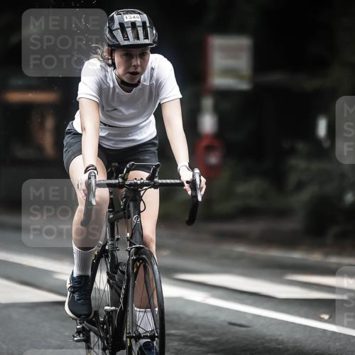 13.09.2026 - Stadtparktriathlon H.Heesch http://msf.ph/oto/10319148 13.09.2026 13:03:25 Radfahren 1078, 1250, 1348, 1426 meine-sportfotos.de