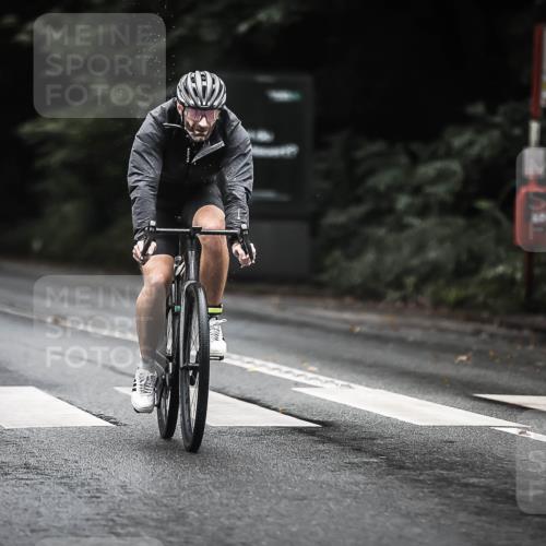 13.09.2026 - Stadtparktriathlon H.Heesch http://msf.ph/oto/10319163 13.09.2026 13:03:27 Radfahren 1078, 1097, 1250, 1348, 1389 meine-sportfotos.de