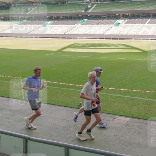 13.09.2026 - 21. swb-Marathon Bremen Michael Burmester http://msf.ph/oto/10319180 13.09.2026 12:54:20 Laufen im Stadion 102, 145, 161, 189, 201, 313, 376, 385, 461, 472, 481, 495, 541, 560, 615, 616, 666, 675, 696, 740, 755, 816, 827, 982, 985, 987, 1053, 1056, 1076, 1197, 1207, 1390, 1419, 1433, 1445, 1468, 1528, 1551, 1599, 1631, 1658, 1664, 1704, 1707, 1814, 2055, 2125, 2234, 2280, 2362, 2383, 2390, 2401, 2422, 2454, 2474, 2499, 2623, 2701, 2733, 2801, 2820, 2824, 2858, 2870, 2882, 2913, 2922, 2962, 2971, 2997, 3012, 3054, 3134, 3175, 3206, 3241, 3246, 3346, 3356, 3357, 3362, 3413 meine-sportfotos.de