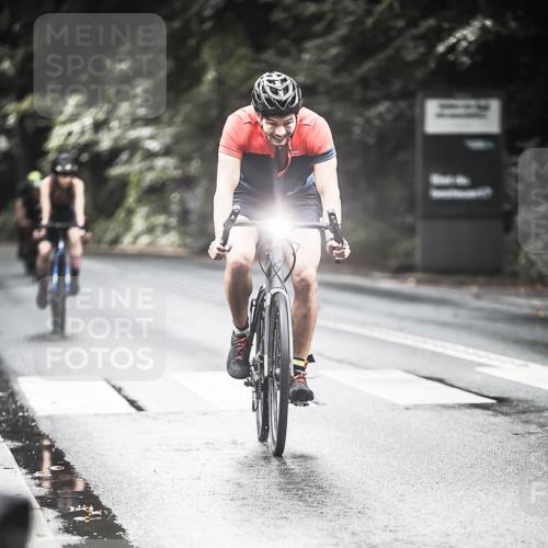 13.09.2026 - Stadtparktriathlon H.Heesch http://msf.ph/oto/10319202 13.09.2026 11:55:11 Radfahren 779, 788, 800, 893, 897, 905, 948 meine-sportfotos.de