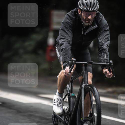 13.09.2026 - Stadtparktriathlon H.Heesch http://msf.ph/oto/10319211 13.09.2026 13:03:28 Radfahren 1078, 1097, 1250, 1348, 1389 meine-sportfotos.de