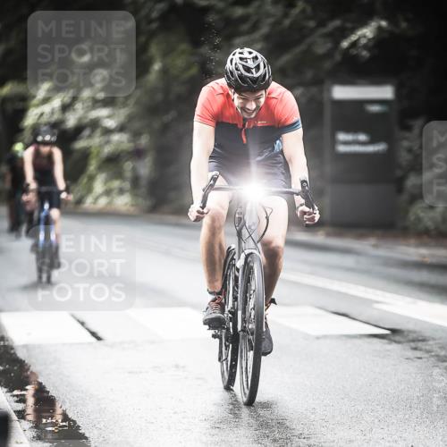 13.09.2026 - Stadtparktriathlon H.Heesch http://msf.ph/oto/10319219 13.09.2026 11:55:11 Radfahren 779, 788, 800, 893, 897, 905, 948 meine-sportfotos.de