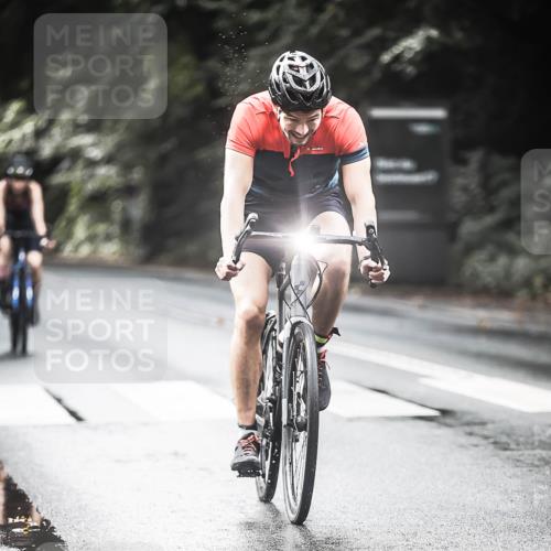 13.09.2026 - Stadtparktriathlon H.Heesch http://msf.ph/oto/10319225 13.09.2026 11:55:11 Radfahren 779, 788, 800, 893, 897, 905, 948 meine-sportfotos.de
