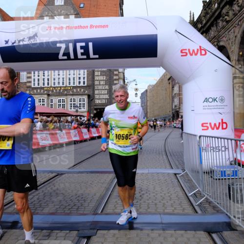 13.09.2026 - 21. swb-Marathon Bremen Tim E. http://msf.ph/oto/10319226 13.09.2026 10:58:10 Ziel 10078, 10460, 10559, 10565, 10707, 10728, 11136, 11153, 11332, 11532, 11568, 11824, 11856, 11863, 12228, 12231, 12264, 12427, 12551, 12555 meine-sportfotos.de