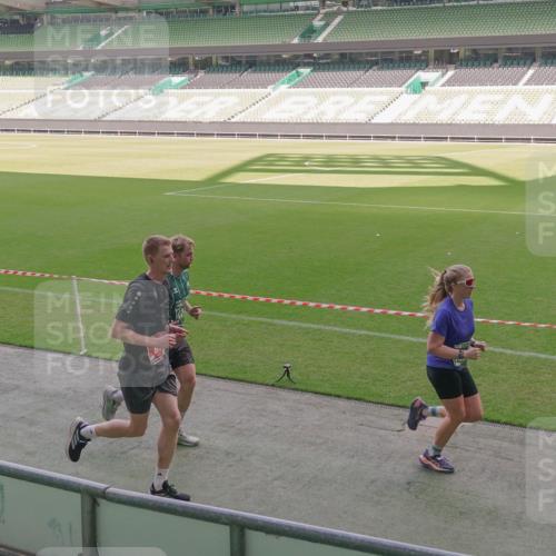 13.09.2026 - 21. swb-Marathon Bremen Michael Burmester http://msf.ph/oto/10319241 13.09.2026 12:54:24 Laufen im Stadion 145, 161, 189, 201, 313, 376, 385, 388, 461, 472, 481, 495, 541, 560, 615, 616, 666, 675, 696, 740, 755, 816, 827, 982, 985, 987, 1053, 1056, 1076, 1197, 1207, 1390, 1419, 1433, 1445, 1468, 1528, 1551, 1599, 1631, 1658, 1664, 1704, 1707, 1814, 2055, 2125, 2234, 2251, 2280, 2362, 2383, 2390, 2401, 2422, 2454, 2474, 2499, 2623, 2701, 2733, 2801, 2820, 2824, 2858, 2870, 2882, 2913, 2922, 2962, 2971, 2997, 3012, 3054, 3134, 3175, 3206, 3241, 3246, 3346, 3356, 3357, 3362, 3413, 3716 meine-sportfotos.de