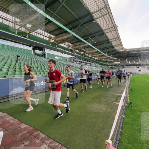 13.09.2026 - 21. swb-Marathon Bremen Michael Burmester http://msf.ph/oto/10319247 13.09.2026 13:17:55 Laufen im Stadion 134, 153, 267, 271, 311, 404, 449, 546, 588, 732, 753, 837, 990, 1057, 1424, 1425, 1539, 1790, 1813, 1825, 1844, 1868, 1987, 2056, 2067, 2096, 2123, 2137, 2259, 2294, 2357, 2358, 2381, 2389, 2419, 2453, 2532, 2550, 2562, 2586, 2601, 2614, 2647, 2655, 2797, 2821, 2849, 2857, 2879, 2880, 2893, 2984, 2996, 2999, 3096, 3100, 3104, 3146, 3180, 3195, 3210, 3213, 3314, 3337, 3366, 3421, 3431, 3476, 3479, 3501, 3506, 3537, 3548, 3633, 3654, 3740, 3879, 4478 meine-sportfotos.de