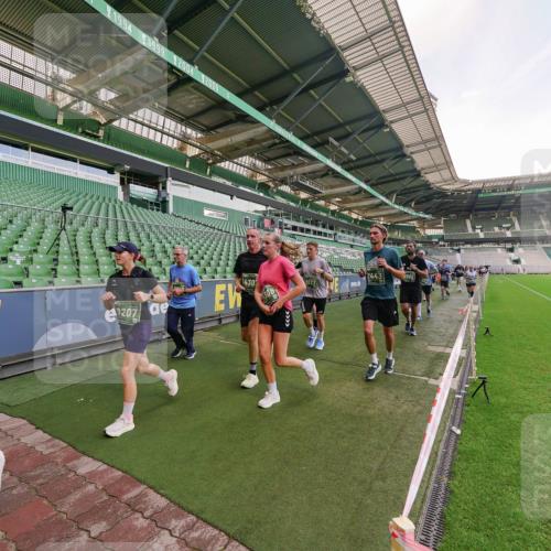 13.09.2026 - 21. swb-Marathon Bremen Michael Burmester http://msf.ph/oto/10319270 13.09.2026 13:17:57 Laufen im Stadion 134, 267, 271, 311, 404, 449, 486, 546, 588, 732, 753, 837, 990, 1057, 1424, 1425, 1790, 1813, 1825, 1844, 1868, 1987, 2056, 2067, 2096, 2123, 2137, 2259, 2294, 2357, 2358, 2381, 2389, 2419, 2453, 2532, 2550, 2562, 2586, 2601, 2614, 2647, 2655, 2797, 2821, 2849, 2857, 2879, 2880, 2893, 2984, 2996, 2999, 3096, 3100, 3104, 3146, 3180, 3195, 3210, 3213, 3314, 3337, 3366, 3421, 3431, 3476, 3479, 3501, 3506, 3537, 3548, 3633, 3654, 3740, 3879, 4478 meine-sportfotos.de